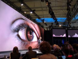 Tech Trends virtual reality mixed Reality HoloLens 2