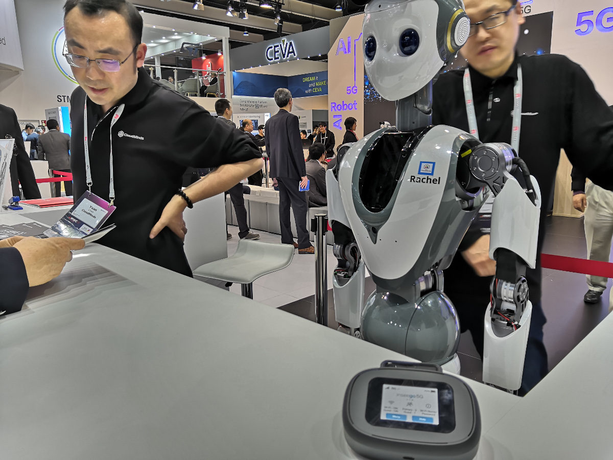Tech Trends inseego mifi cloudminds MWC Robotics AI VR